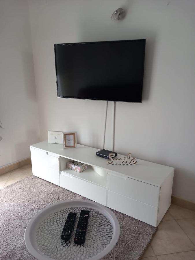 Apartman Nika Ražanac Dış mekan fotoğraf